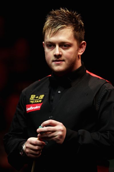 不遗余力地 不遗余力地