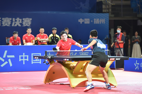 的发挥令人 的发挥令人