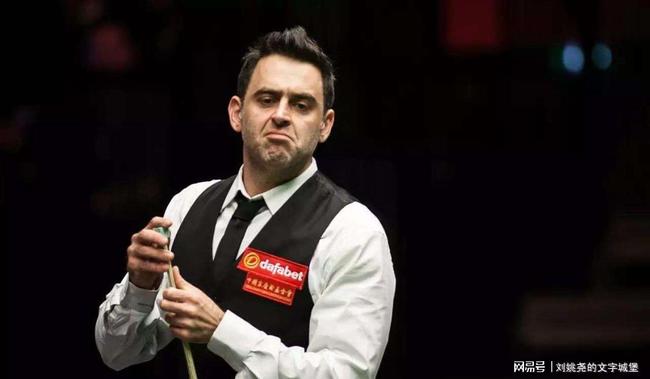 间通过社交 间通过社交